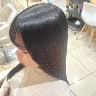 セミロング 低ダメージ施術/ 🐮牛木 史裕🐮のヘアスタイル