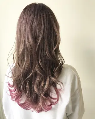 ロング カラー ヘアアレンジ ネイル マツエク・マツパ LANDSグループ ヘア&アイサロンのヘアスタイル