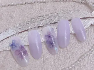 ネイル KARI ネイルサロンのネイルデザイン