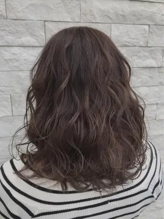 ロング カラー 宍戸 海斗のヘアスタイル