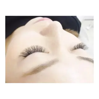 マツエク・マツパ eyelist renaのネイルデザイン