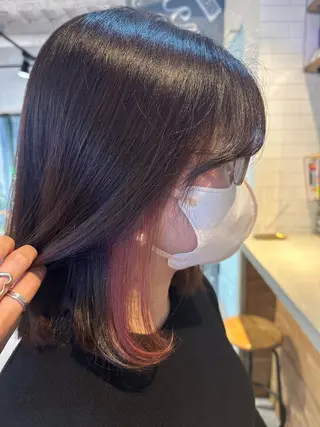 ミディアム カラー 七井 香奈 (なないかな)のヘアスタイル