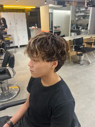 カラー パーマ メンズ fifth神宮前 HIN★T★のヘアスタイル