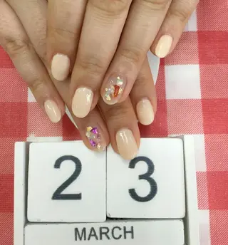 ネイル JEWEL nailのネイルデザイン