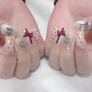 ネイル fein. miku🎀🍼のネイルデザイン