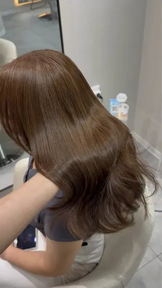 カラー lilu所属・韓国ヘア/ うる艶髪 🪽🫧Neneのヘアスタイル