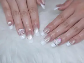 ネイル lisse所属・京免 もものネイルデザイン