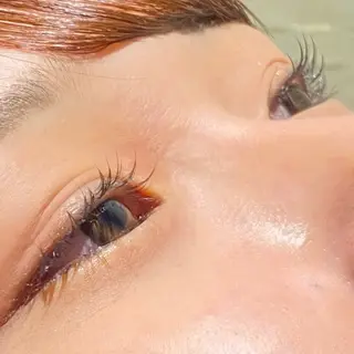 マツエク・マツパ カンナ【Y2Kネイル /コーンロウ】のネイルデザイン