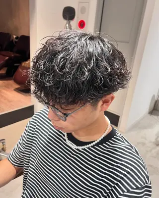 ミディアム パーマ メンズ メンズカットパーマ ✂️ JOYAのヘアスタイル