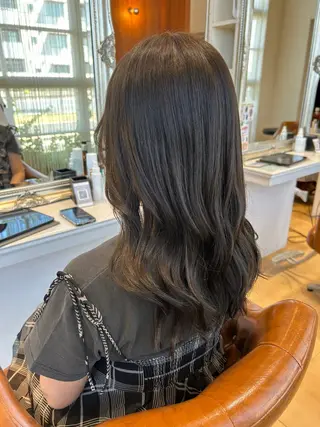 カラー 今中 紗英のヘアスタイル
