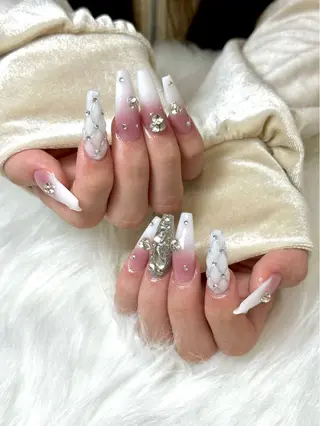 ネイル KARMA 大竹のネイルデザイン