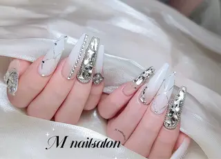 ネイル M🌷nail 長さだし専門店のネイルデザイン