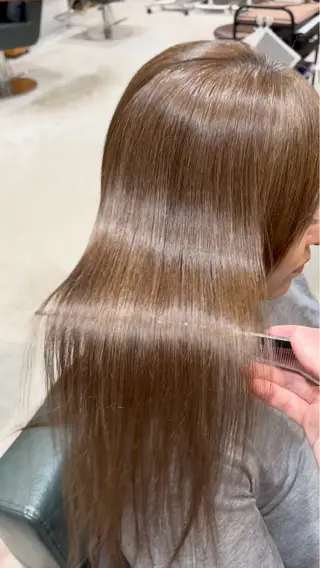 セミロング 縮毛矯正 平賀　凌のヘアスタイル