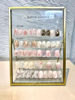 ネイル ネイルサロンエーナイン琴似店所属・鈴木 彩友のネイルデザイン