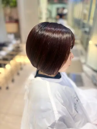 ショート JEAN CLAUDE BIGUINE 横浜ベイクォーター店所属・Koharu 髪質改善カラーのヘアスタイル