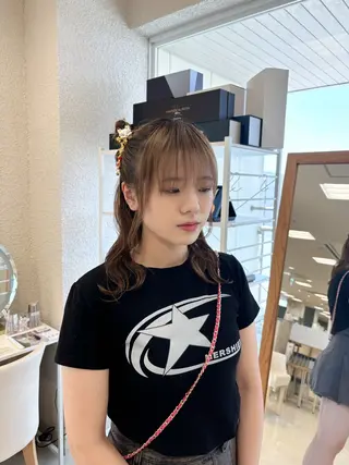 ミディアム 推し活/韓国/ブリー チカラーminamiのヘアスタイル