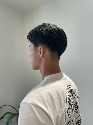 メンズ kou🌥️艶カラー |メンズカットのヘアスタイル