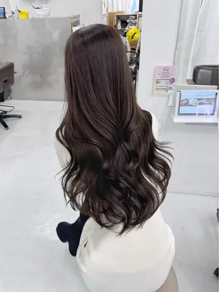 ロング カラー ヘアアレンジ 藤田 心菜のヘアスタイル