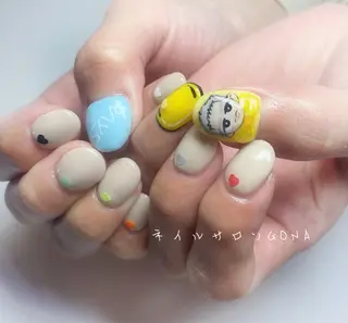 ネイル ネイルサロン& スクールGONAのネイルデザイン
