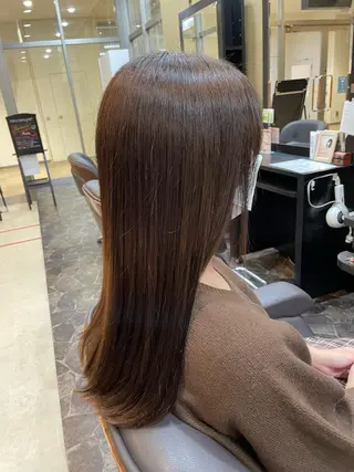 ロング カラー 中尾 唯音名のヘアスタイル