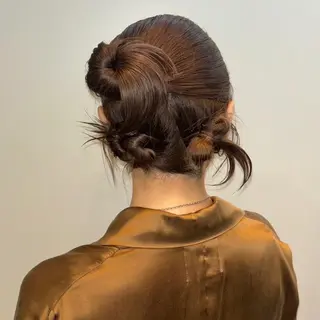 セミロング カラー ヘアアレンジ ボブハイトーン🦖 デザインMAMIのヘアスタイル