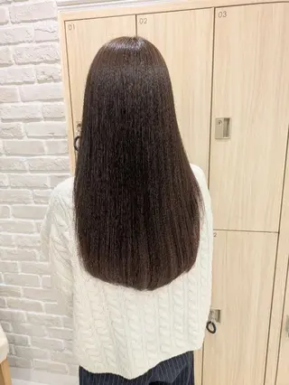 ロング 佐々木 萌のヘアスタイル