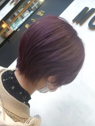 ショート カラー Zina天王寺 CHIAKIのヘアスタイル