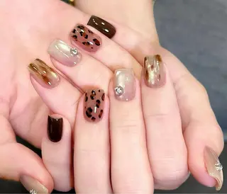 ネイル スカルプ長さ出し専門店 MIMI nailsalon 上野店所属・RIN Amiのネイルデザイン