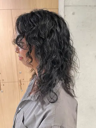 セミロング パーマ Toiro 横浜所属・🎀レイヤー/パーマ カラー/ai🎀のヘアスタイル