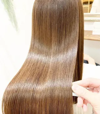 ロング Rubik's 阿倍野店所属・髪質改善 特化サロンのヘアスタイル