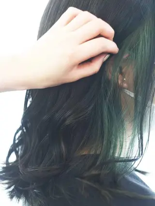 ミディアム カラー Atem ☀️大町店のヘアスタイル