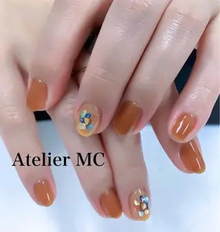 ネイル アトリエ エムシー 【新富町・東銀座】のネイルデザイン