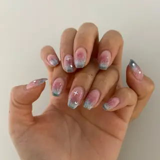 ネイル 【LILY】 ainaのネイルデザイン