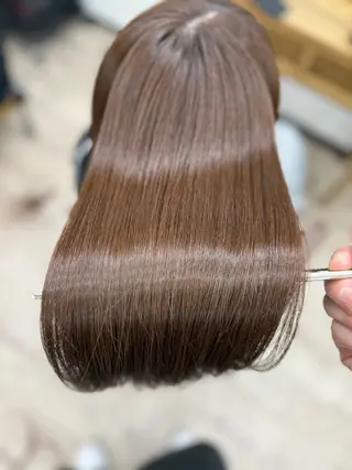 ミディアム A'SHE横浜所属・髪質改善特化🔥 縮毛、トリートメントのヘアスタイル