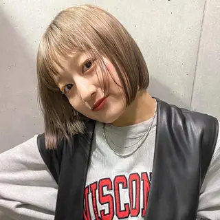 ショート カラー irwi/イルウィ所属・miku🎀門前仲町 ブリーチ・レイヤーのヘアスタイル