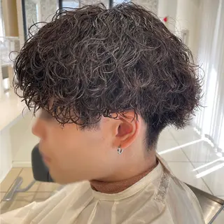 パーマ メンズ センターパート 川島爽楽のヘアスタイル