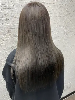 カラー 斉木 彩のヘアスタイル