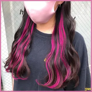 ロング カラー パーマ ヘアアレンジ 八巻 晴香のヘアスタイル