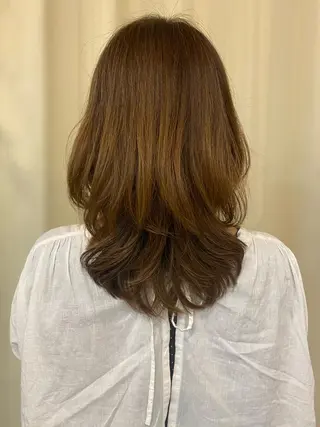 ミディアム パーマ 藤原 侑香のヘアスタイル