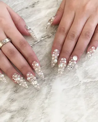 ネイル nail salon  AlgeTy所属・✴︎:.｡. MAKI.｡.:✴︎のネイルデザイン
