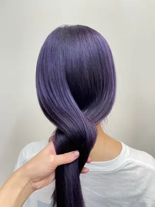 ロング RINOSHORES YOKOHAMA.日本大通り店所属・ハイトーン nagisaのヘアスタイル