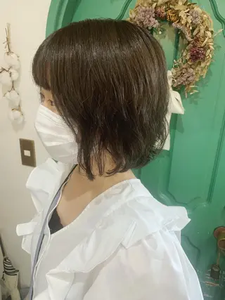 ショート カラー パーマ 佐藤 美咲のヘアスタイル