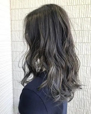 セミロング カラー 古畑 佑悟のヘアスタイル