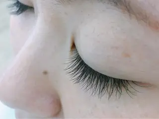 マツエク・マツパ Tuuli 沖縄市のマツエク・マツパデザイン