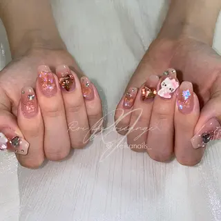 ネイル Roi〈ロワ〉 Reikaのネイルデザイン