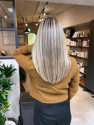 ロング SUNNY ななのヘアスタイル