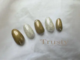 ネイル Trusty新小岩 杉山のネイルデザイン