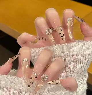 ネイル Miu Miu 🎀 Nailのネイルデザイン