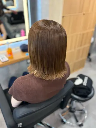 ショート カラー ヘアアレンジ 🩵透明感カラー HIYO🩵のヘアスタイル