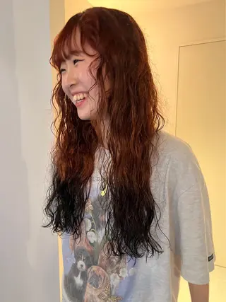 ロング パーマ 伊藤 美咲のヘアスタイル
